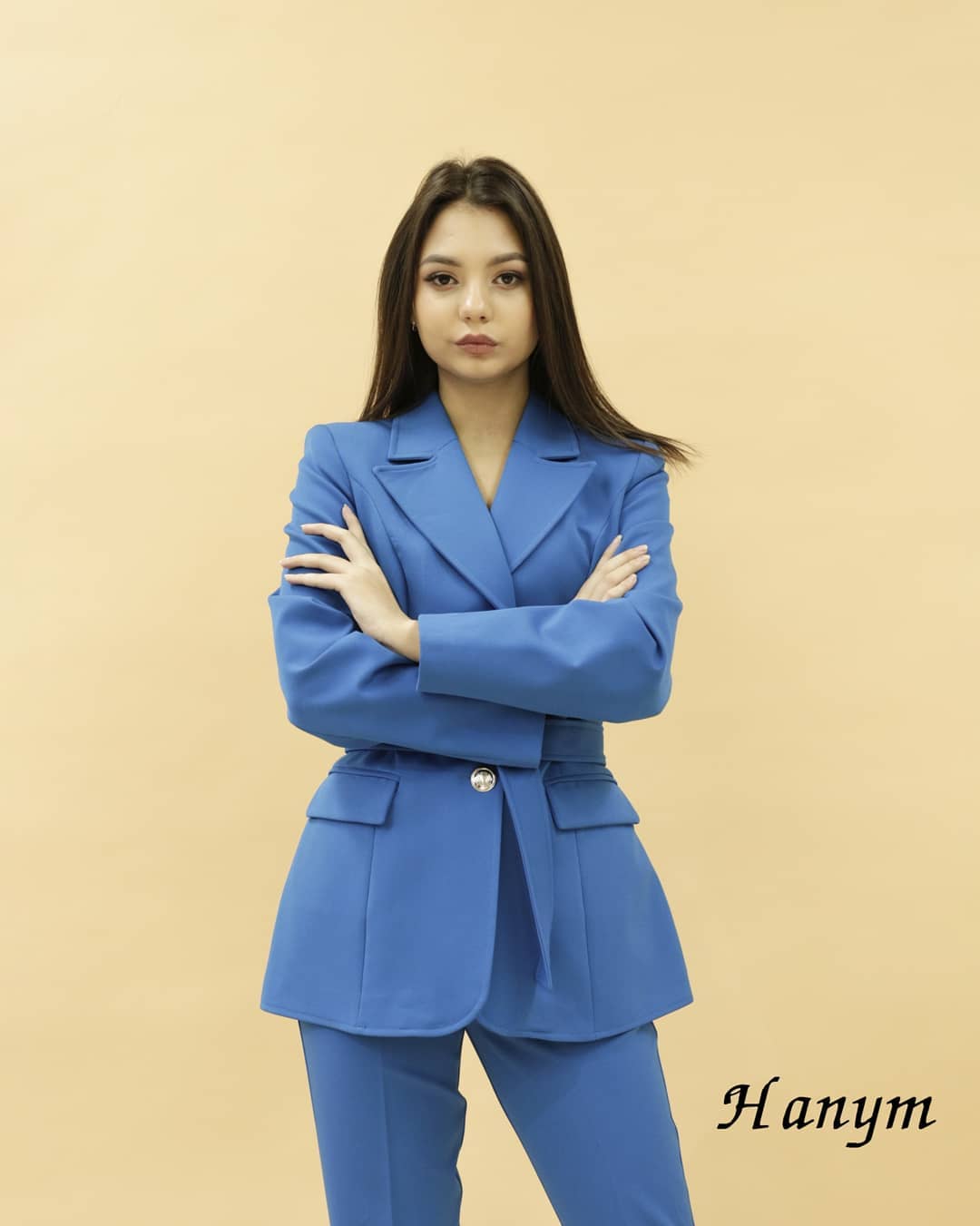 Женский костюм №1